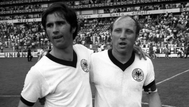 1658448313902087337.jpg 1658447079635.jpg